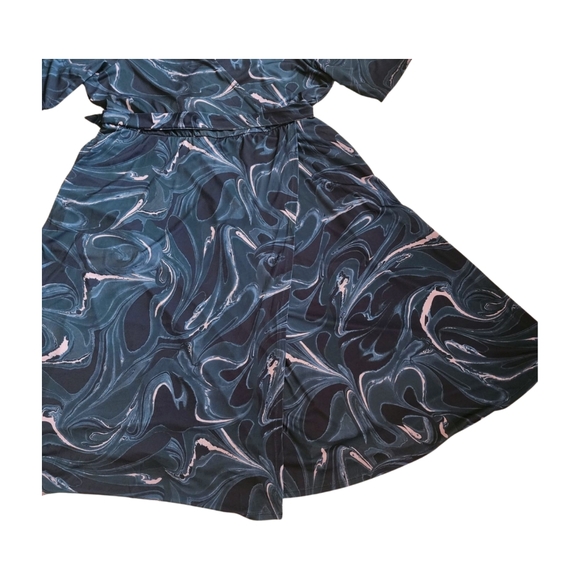 Torrid Plus-size Faux Wrap Dress Gray, Pink & Black Swirls. Size 1X - Picture 7 of 16